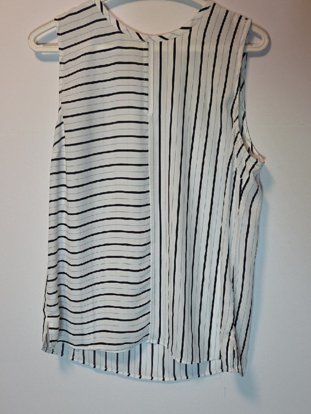 Willow & Thread Striped Sleeveless Blouse Black White Zip Back L